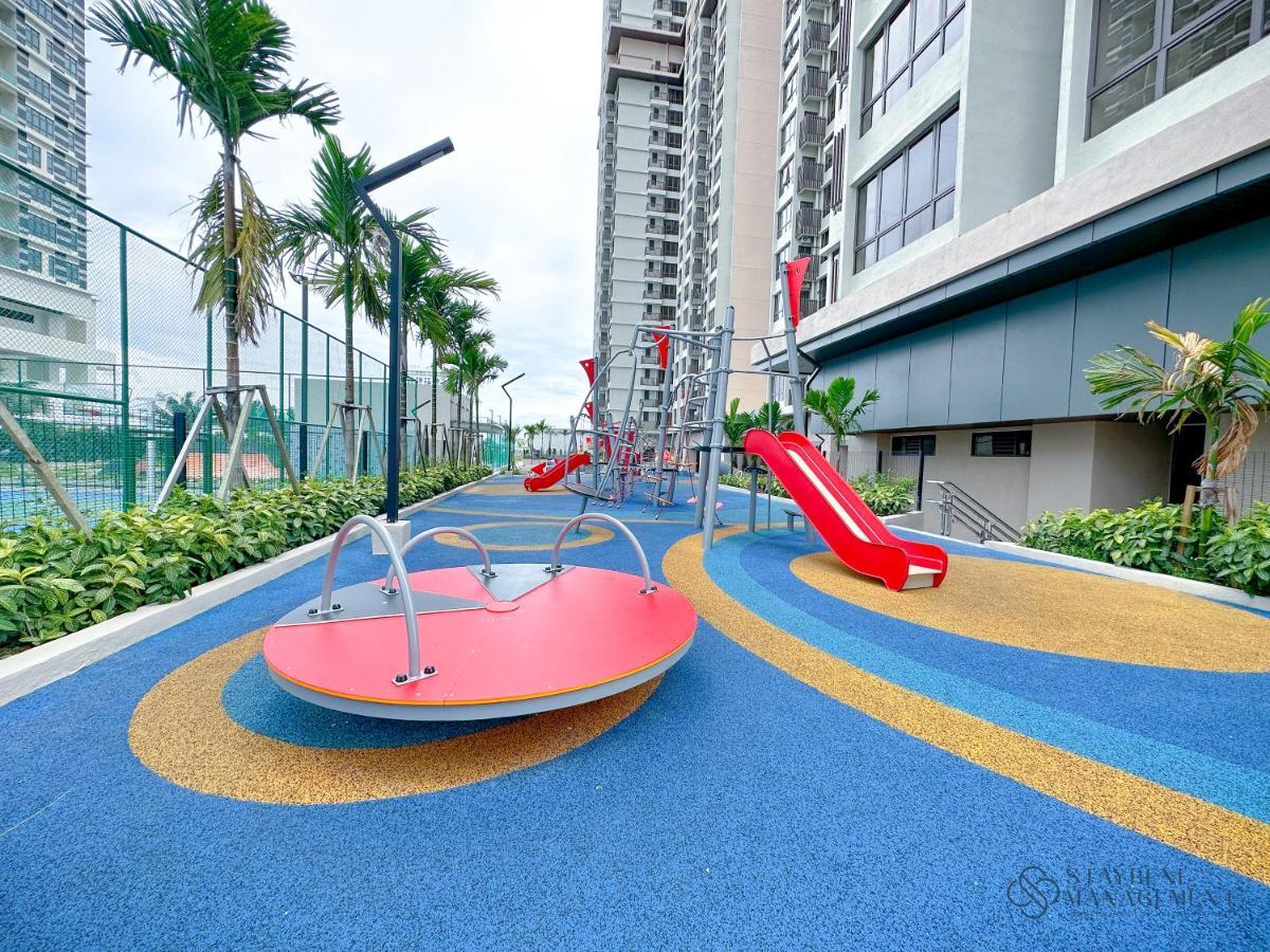 Bali Residences Sea View Suites Melaka Экстерьер фото